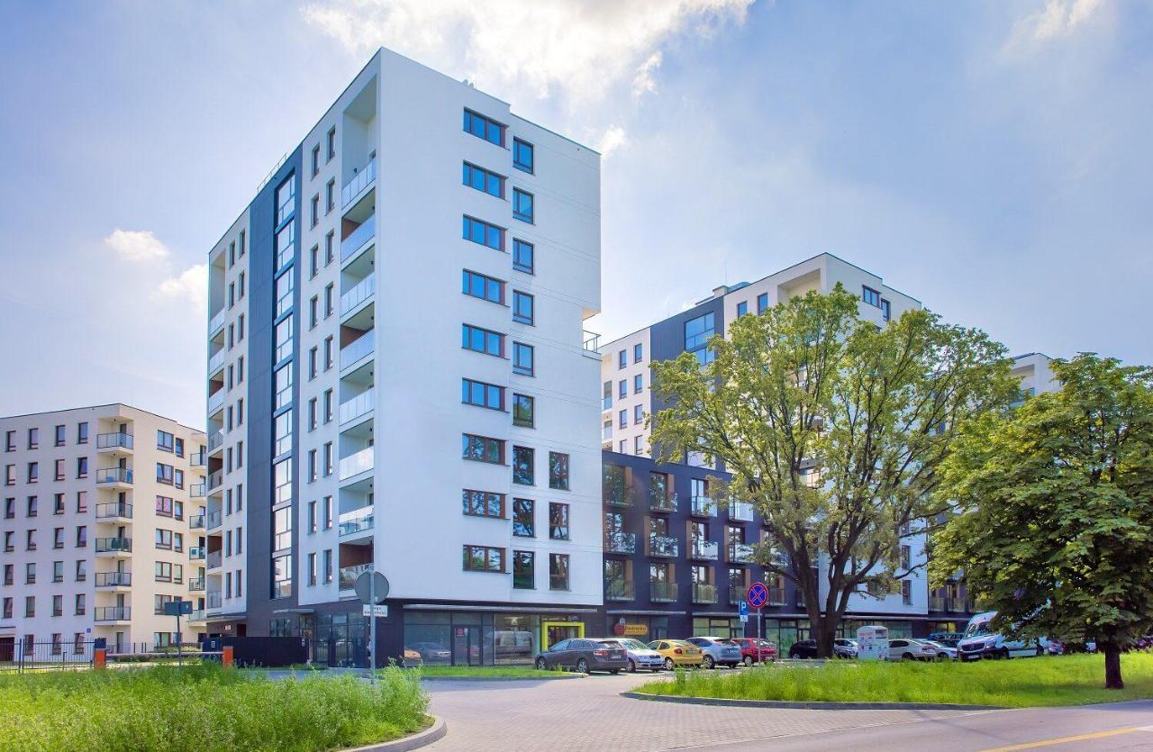 Lägenhet Metro Bielany With Parking By Renters Warszawa